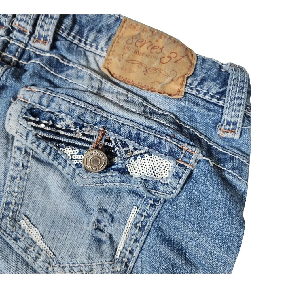 Series 31 Amethyst Distressed Denim Shorts Blue Sequin Flap Pocket Size‎ 3